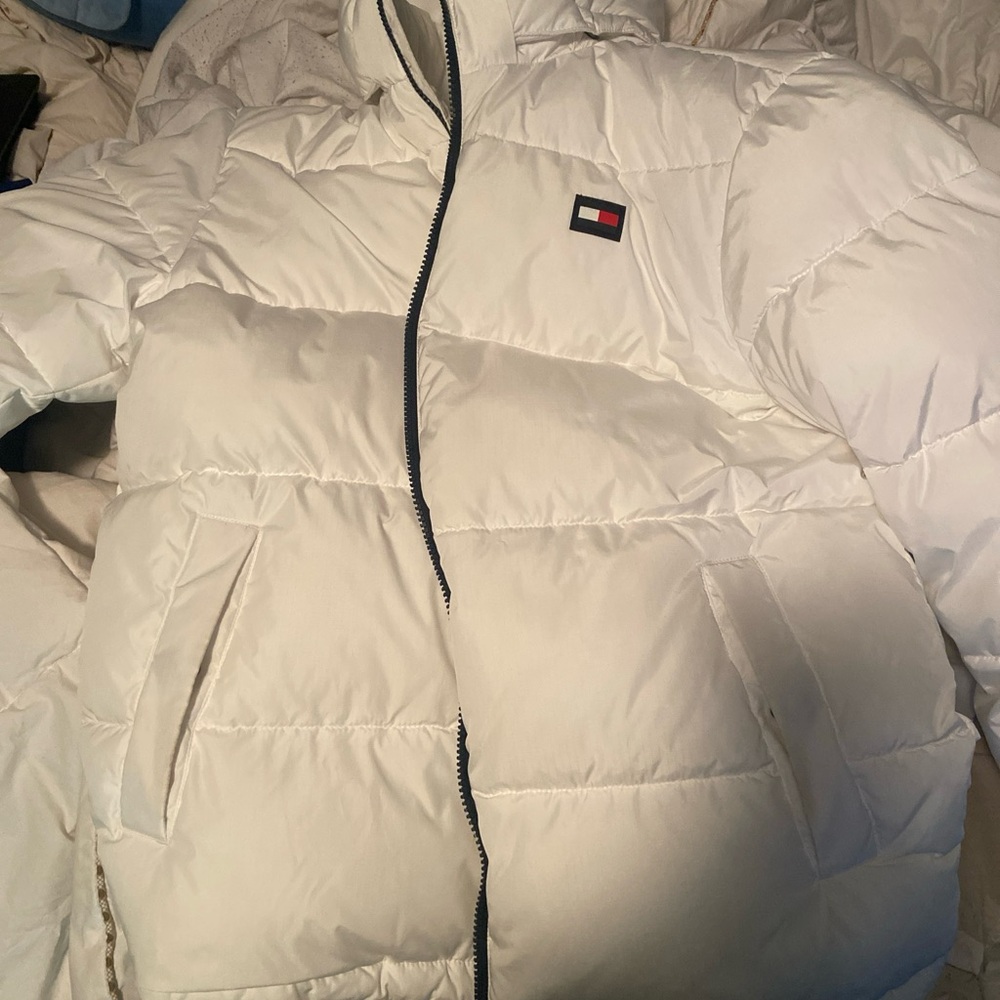 Tommy Hilfiger Ivory Puffer Coat